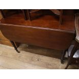 A Regency mahogany Pembroke table W.90cm