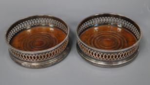 A pair of modern silver wine coasters, C.J. Vander Ltd, London, 1970, 13cm.