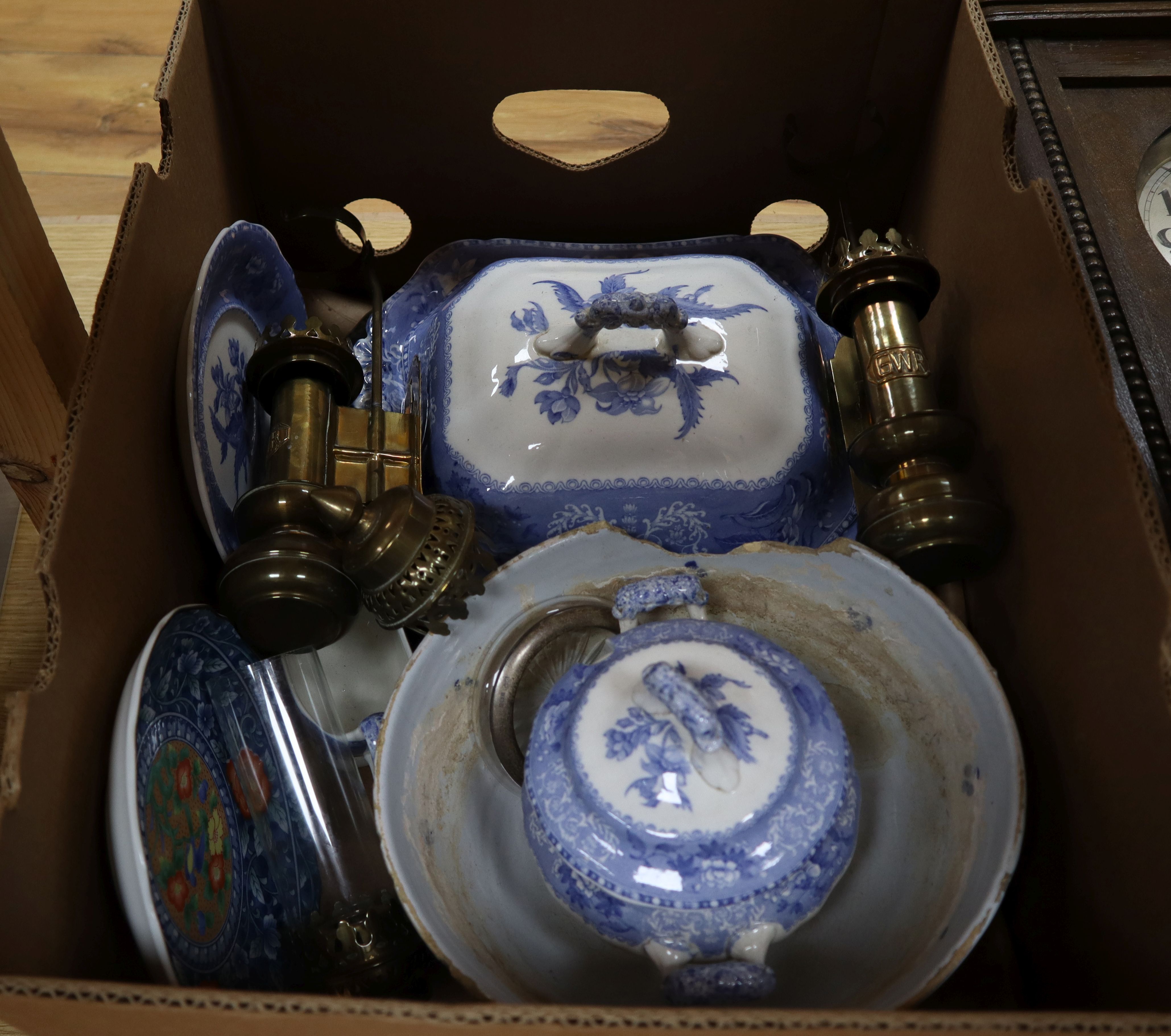 A faience bowl (a.f.). Victorian dinnerware, a pair of brass carriage lamps, etc.