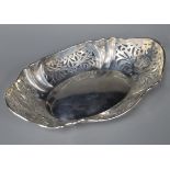 A George V pierced silver oval bowl, James Dixon & Sons, Sheffield, 1930, 30.2cm, 10.5 oz.