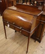 An Edwardian mahogany cylinder bureau W.82cm