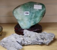 A green quartz boulder and a scholar's rock