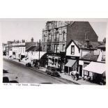 POSTCARDS - LONDON & OTHER TOPOGRAPHICAL Approximately 92 cards, including real photographic views