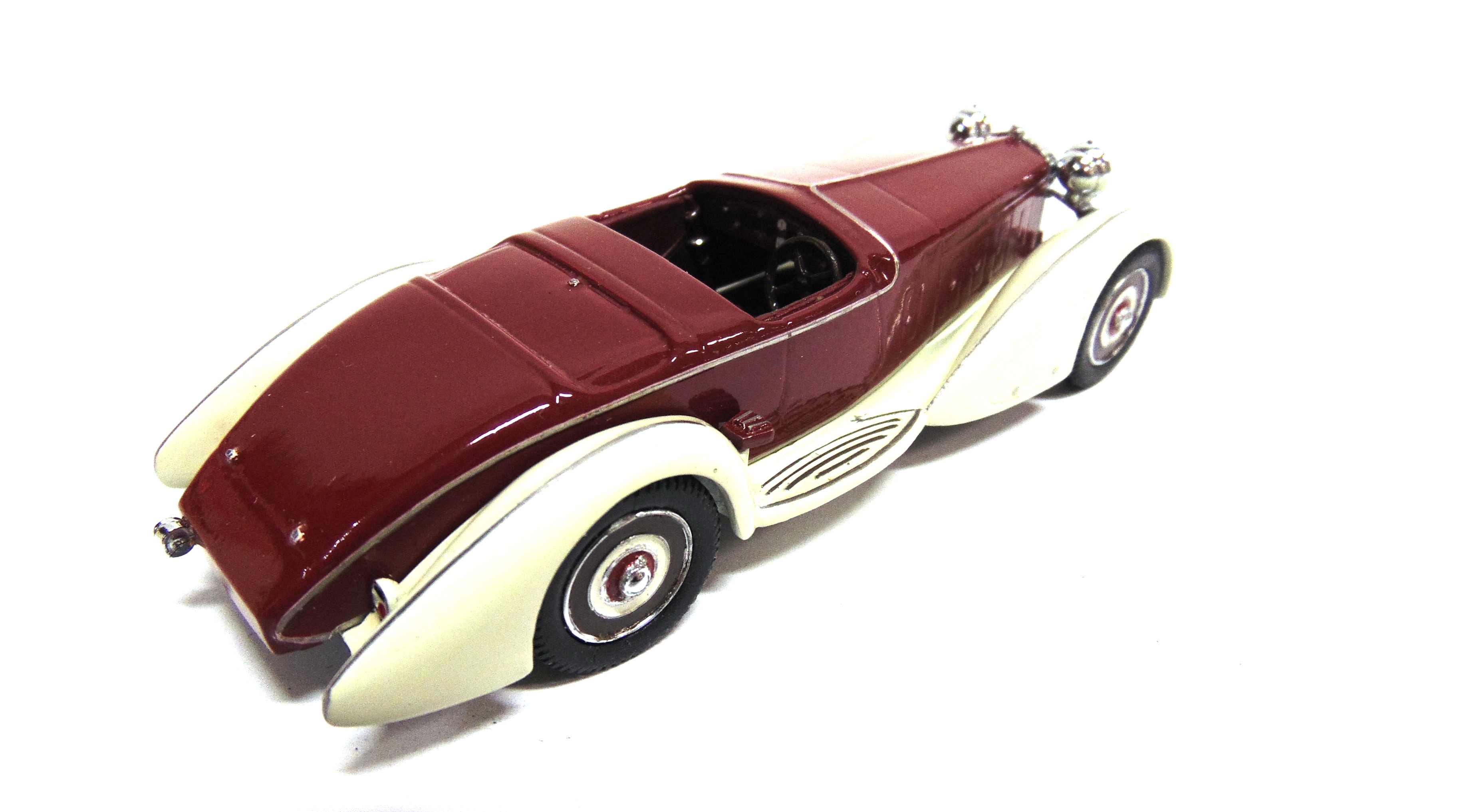 [WHITE METAL]. A 1/43 SCALE IDEM NO.9, DELAGE D8S, maroon over cream, in a Western Models box, ( - Image 2 of 2