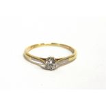 AN EARLY 20TH CENTURY GOLD AND DIAMOND SOLITAIRE RING the early modern round brilliant approximately