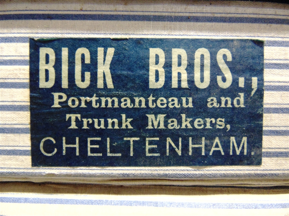 A LEATHER TRAVEL CASE by Bick Bros., portmanteau and trunk makers, Cheltenham, late 19th or early - Image 4 of 4