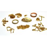 A COLLECTION OF GOLD JEWELLERY INCLUDING A PAIR OF 9CT GOLD CUFFLINKS, comprising; a pair of 9ct