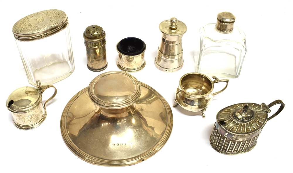 AN EARLY 20TH CENTURY SILVER CHURN SHAPED PEPPER MILL AND OTHER ITEMS, The pepper mill, Birmingham