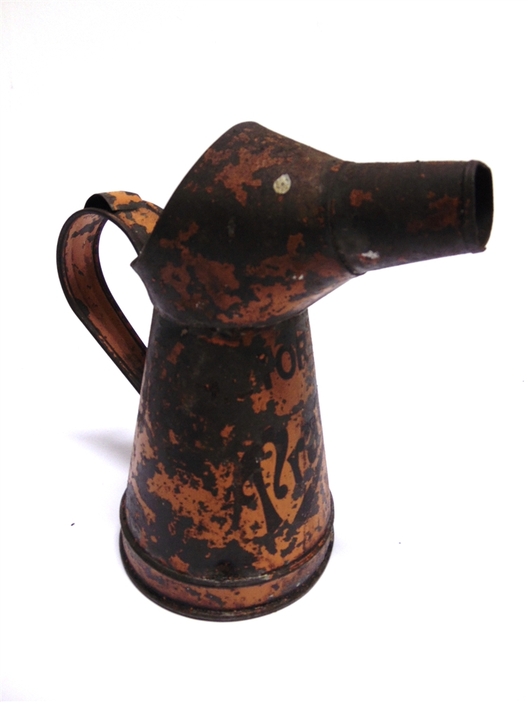 A 1920'S PRATTS OIL POURER JUG 'Motor Pratts Oil' 20cm high. - Image 2 of 2