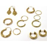 A PAIR OF 9CT GOLD, FLORAL-PIERCED DROP-SHAPED PENDENT EARRINGS AND FIVE OTHER PAIRS OF GOLD