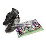Bebeto [Jose Roberto Gama de Oliveira]: signed pair of football boots worn in the 1998 World Cup