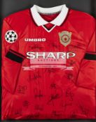 Mick Hucknall Manchester United Memorabilia Collection: team-signed Roy Keane red Manchester United