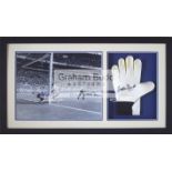 Gordon Banks 1970 World Cup Greatest Ever Save from Pele signed goalkeepers glove display,