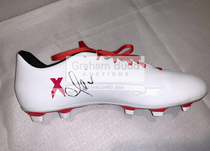 A trio of football boots signed by Liverpool FC footballers, Georginio Wijnaldum signed Adidas boot, - Image 2 of 3