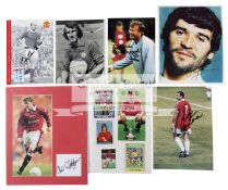 Manchester United autographs collection, signed photographs, pictures, collector's cards,