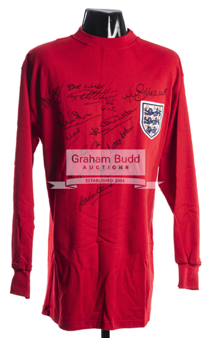 Signed England 1966 World Cup Final replica jersey, signed by 10 finalists,