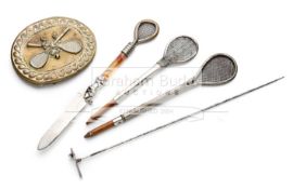 Five tennis related collectables,