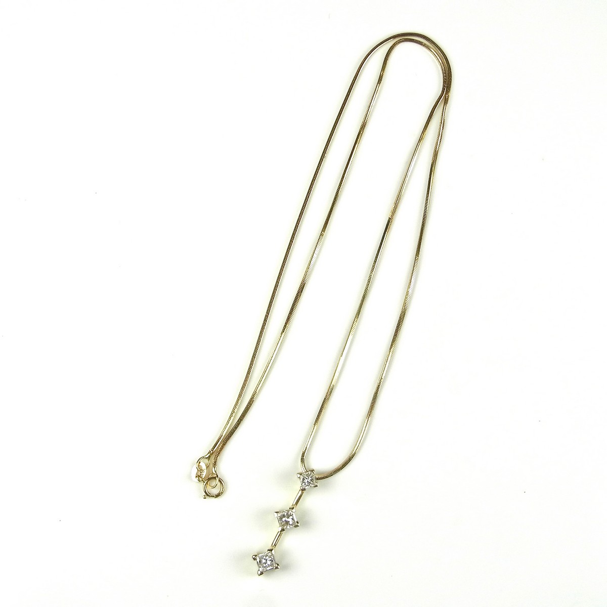 14 ct yellow gold diamond pendant necklace. - Image 2 of 2