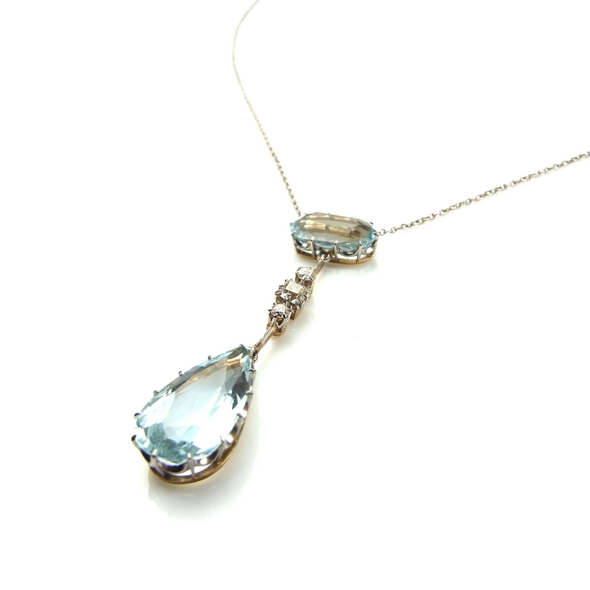 Platinum and yellow gold aquamarine and diamond pendant necklace. - Image 2 of 2