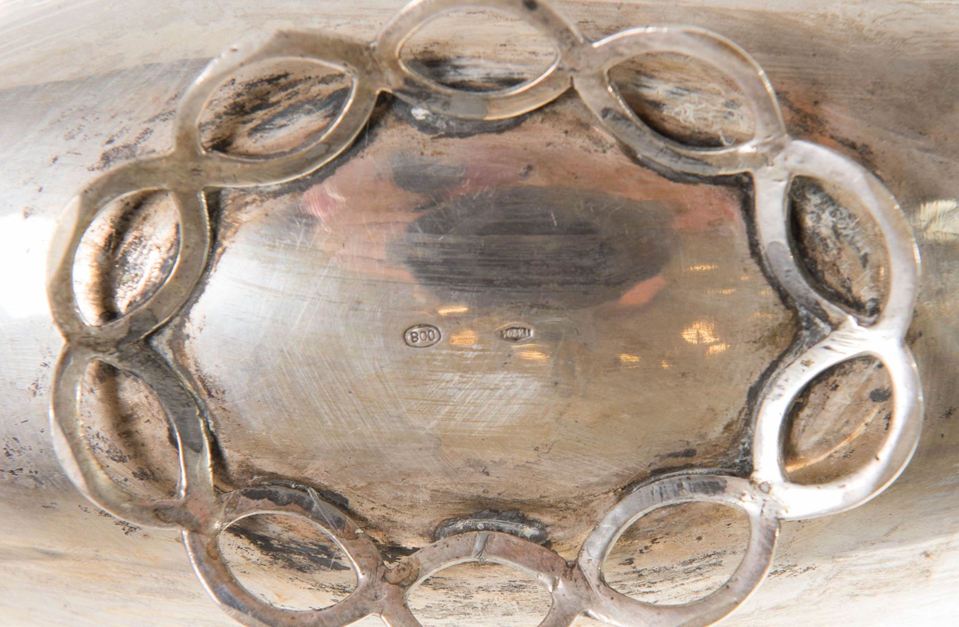 Ciotola in argento martellato, Milano, Anni ‘40. - Image 4 of 4
