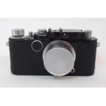 A LEICA II RANGEFINDER CAMERA Nr. 47008 with Leitz Elmar f=5cm 1:35 lens Condition Report: Available