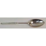 AN 18TH CENTURY SILVER MARROW SCOOP/SPOON by George Smith III, the bowl with shell motif verso, 21.