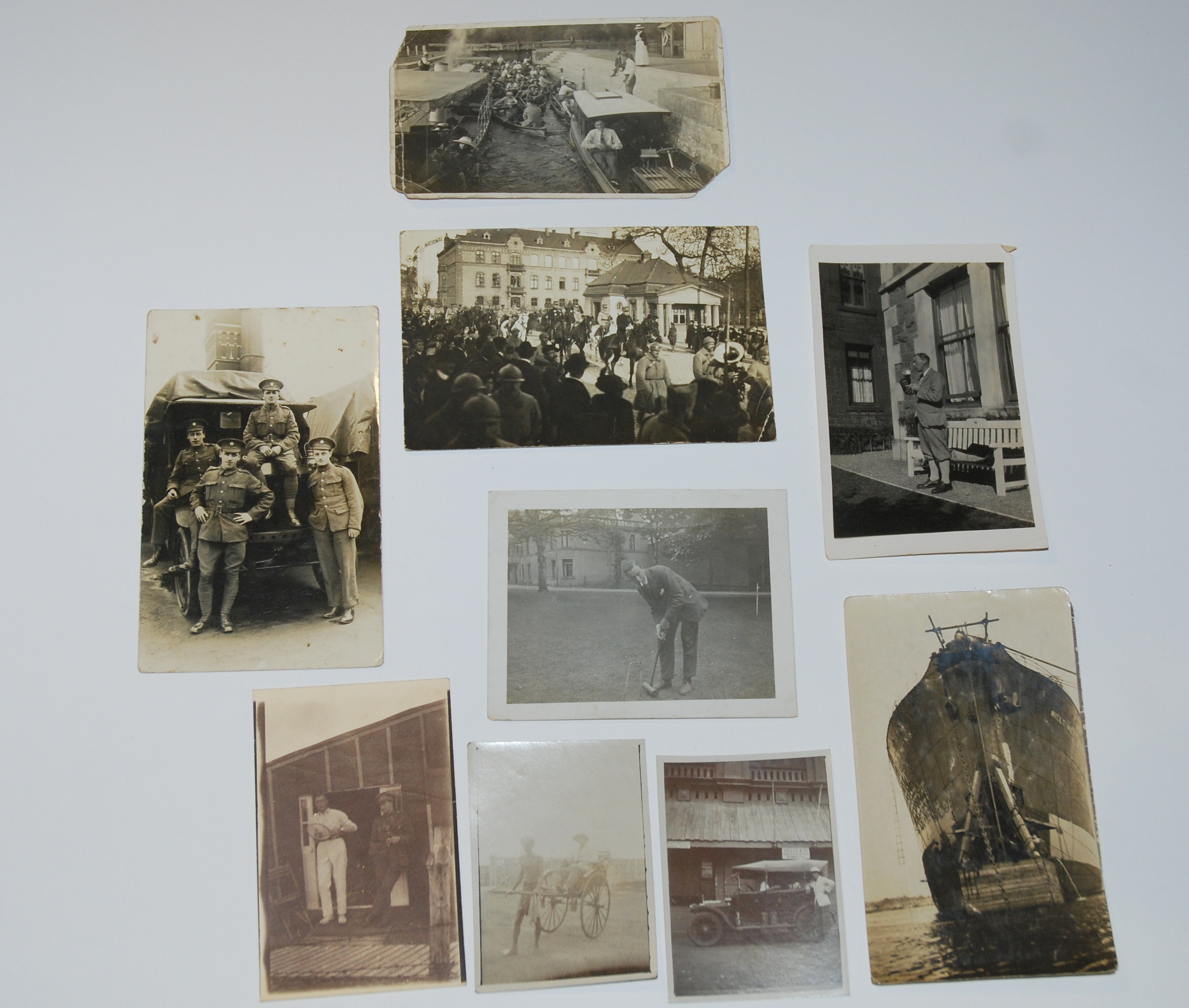 A COLLECTION OF PERSONAL WAR PHOTOGRAPHS relating to Gordon Hoare, war papers and an album of