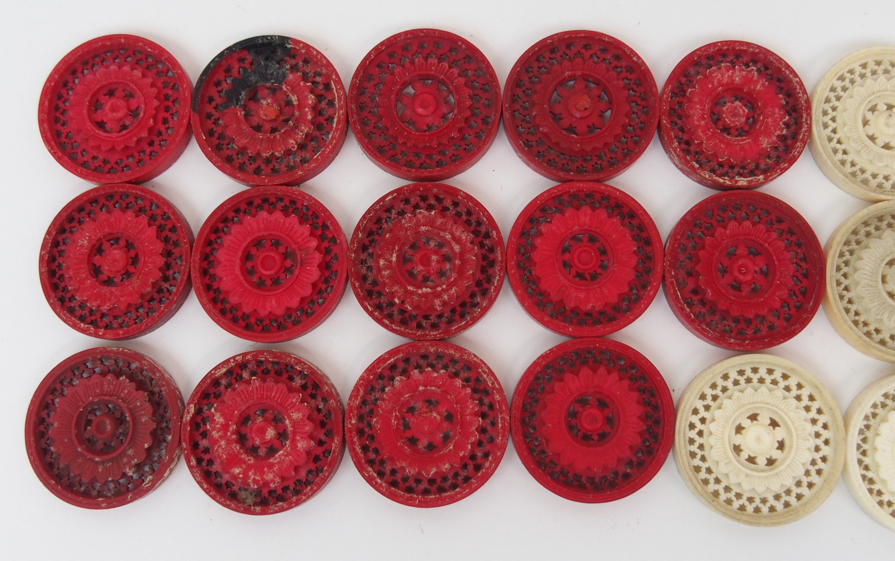 A SET OF THIRTY CARVED DRAUGHTS 3cm diameter, two Chinese dice tumblers, 6.5cm high, lion 5m high, - Image 12 of 14