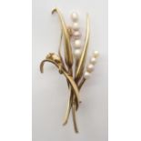 A 9CT GOLD MOUSE AND CORN BROOCH SET WITH SCOTTISH RIVER PEARLS made by Cairncross of Perth,