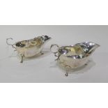 A pair of silver sauce boats, Sheffield 1921, 160gms, 15cm long x 6cm high Condition Report: