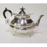 A silver teapot by Albert Henry Thompson, Sheffield 1924, 18cm high x 250cm long, overall weight