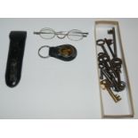 A pair of vintage spectacles and small collection of keys Condition Report: Available upon request
