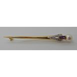 An 18ct gold diamond, pearl and amethyst brooch, length 6.3cm, weight 4.3gms Condition Report: