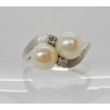 A 14ct white gold pearl and diamond ring size Q1/2, weight 3.1gms Condition Report: Mount and