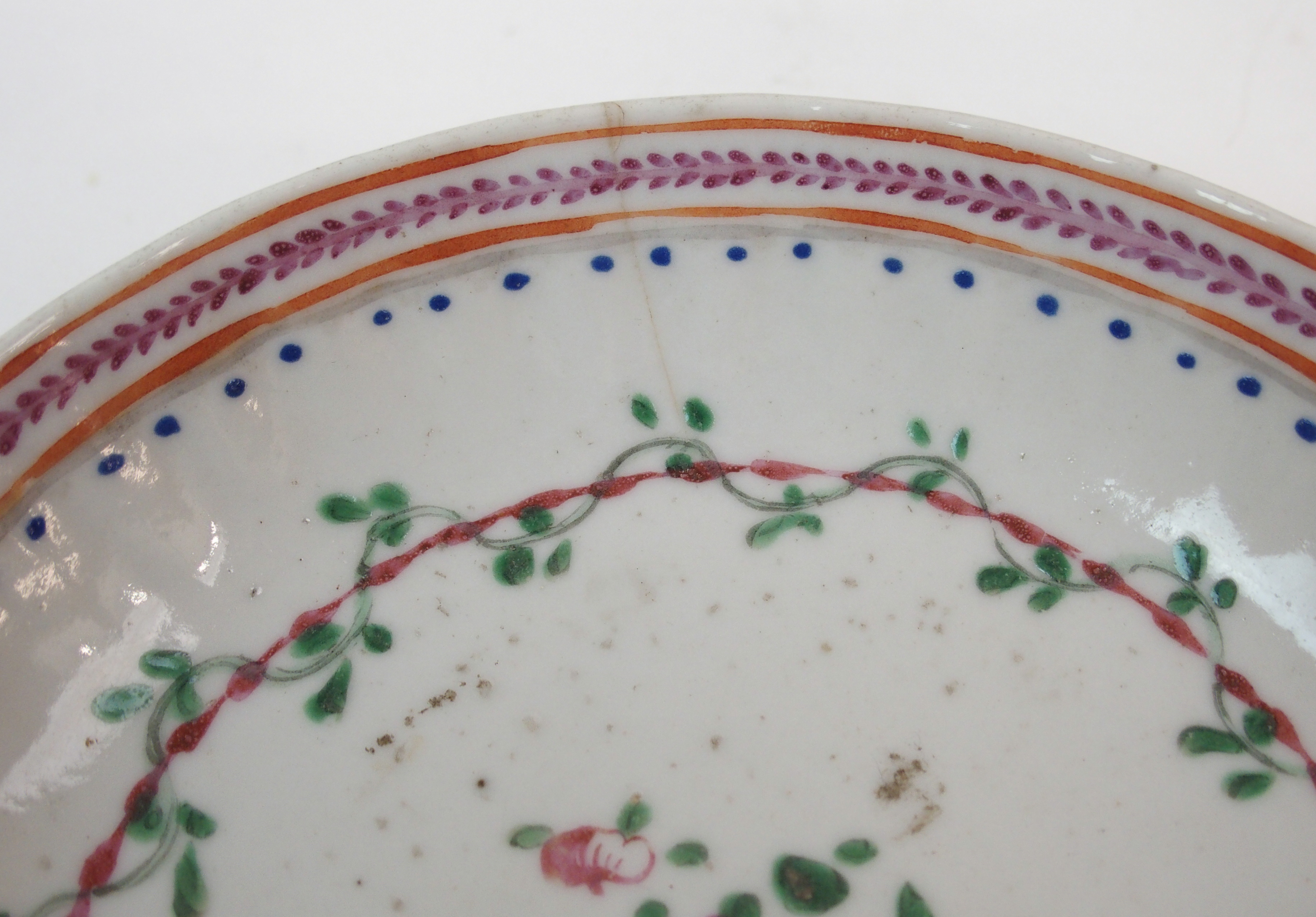 FIVE CHINESE EXPORT RICE BOWLS AND SAUCERS painted with ladies and children in garden landscapes ( - Image 13 of 27