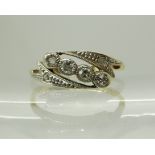 An 18ct gold and platinum vintage diamond ring set with estimated approx 0.10cts of brilliant cut