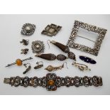 A pair of woven hair earrings, a Scottish agate inlaid bracelet and other items Condition Report: