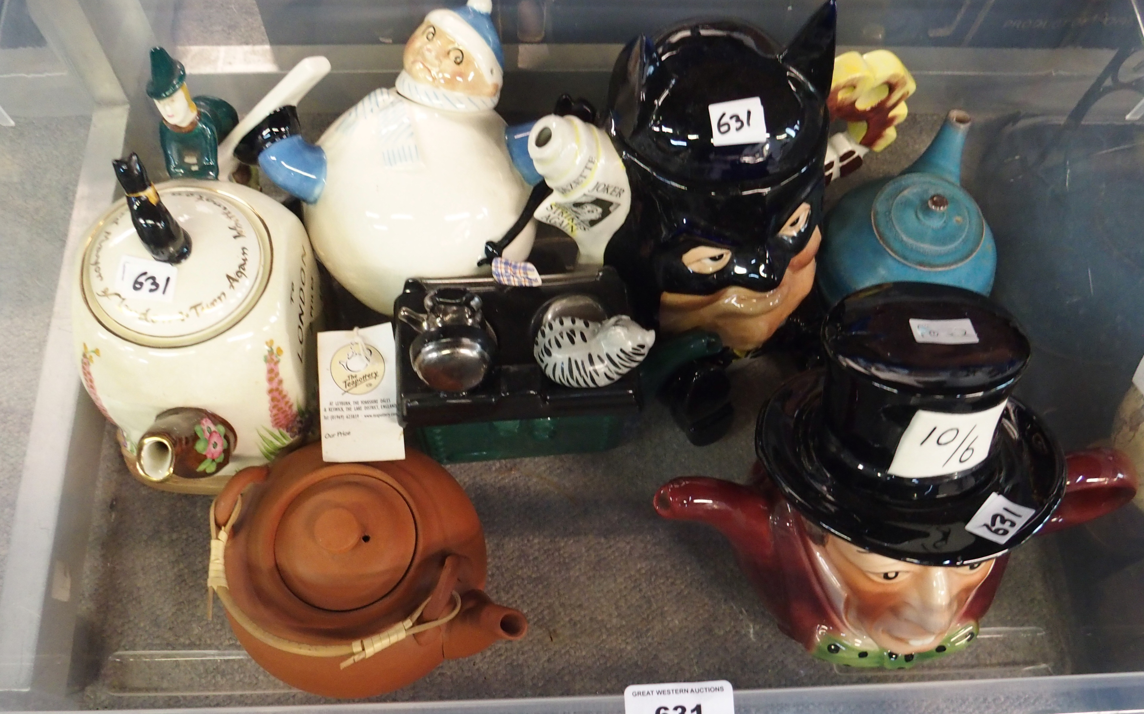Pottery character jugs, novelty teapots and other ceramics Condition Report: Available upon request - Image 2 of 3