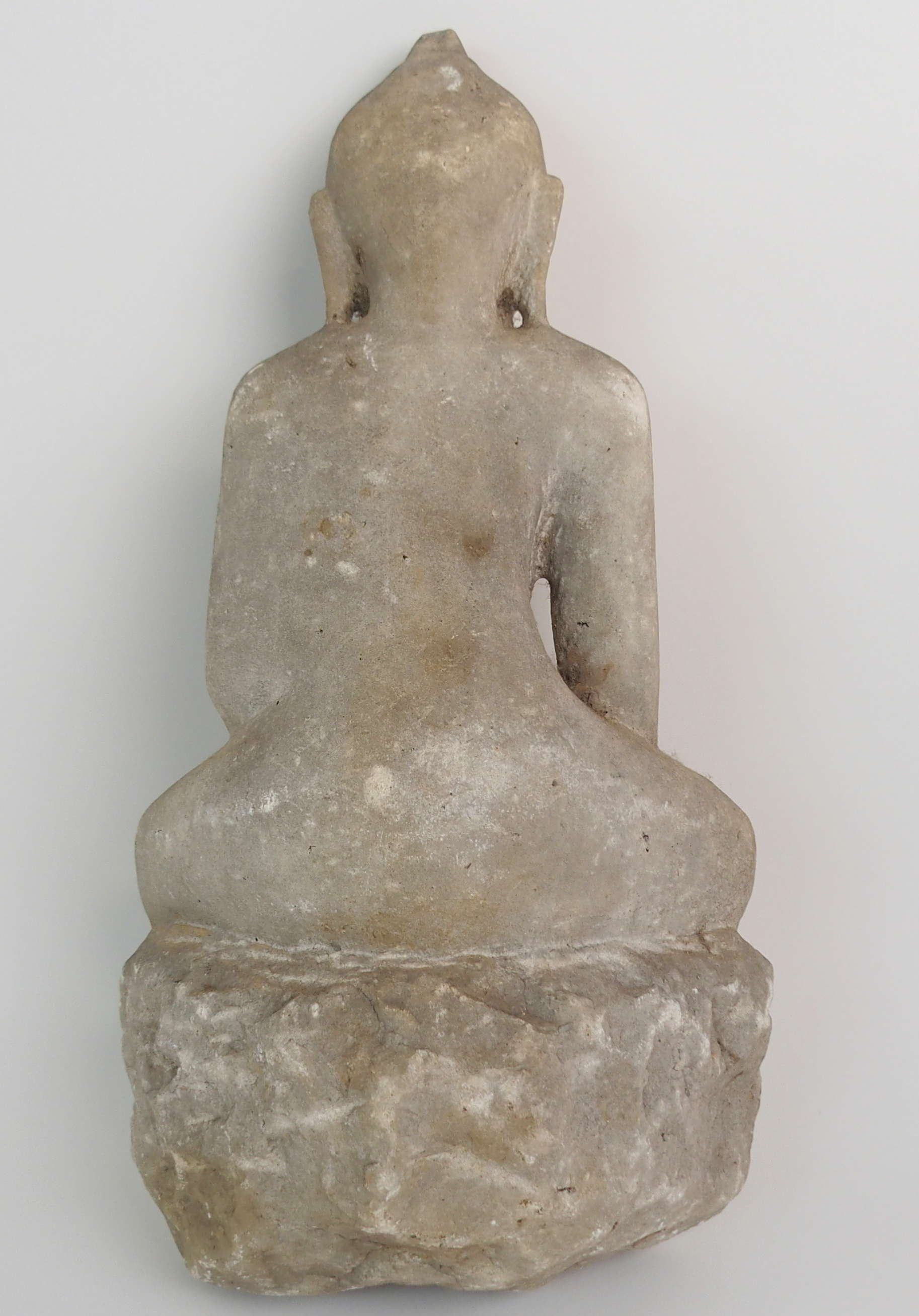 AN INDIAN WHITE MARBLE STATUE OF BUDDHA seated in lotus position on a high raised lotus throne, 39cm - Image 5 of 5