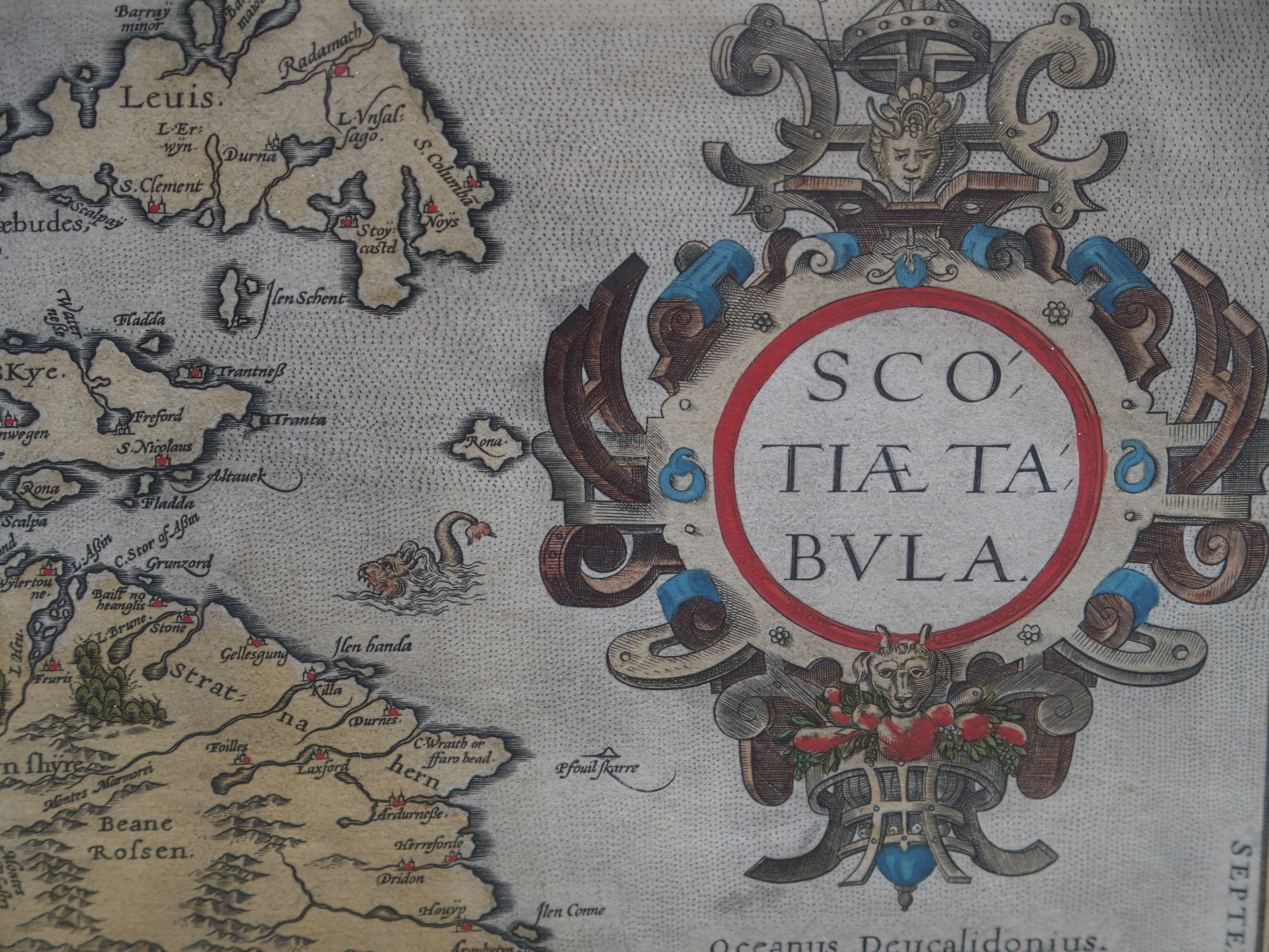 AFTER ABRAHAM ORTELIUS, SCOTIAE TABULA hand-coloured, images 35 x 46cm, 46 x 59cm overall, framed - Image 2 of 7