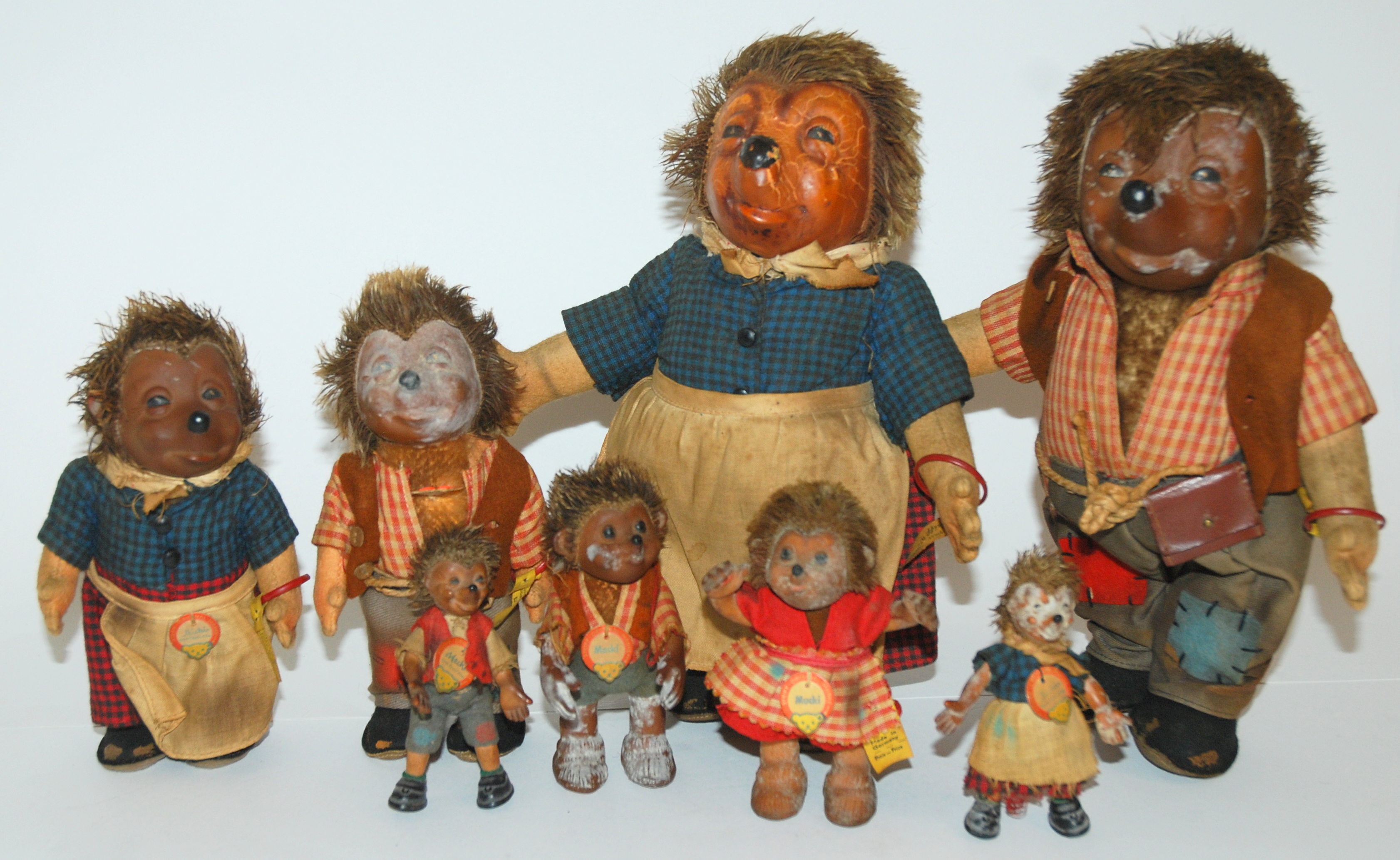 EIGHT STEIFF HEDGEHOGS FIGURES including Macki, Mucki, Mecki etc, rubber bodies with chest tags