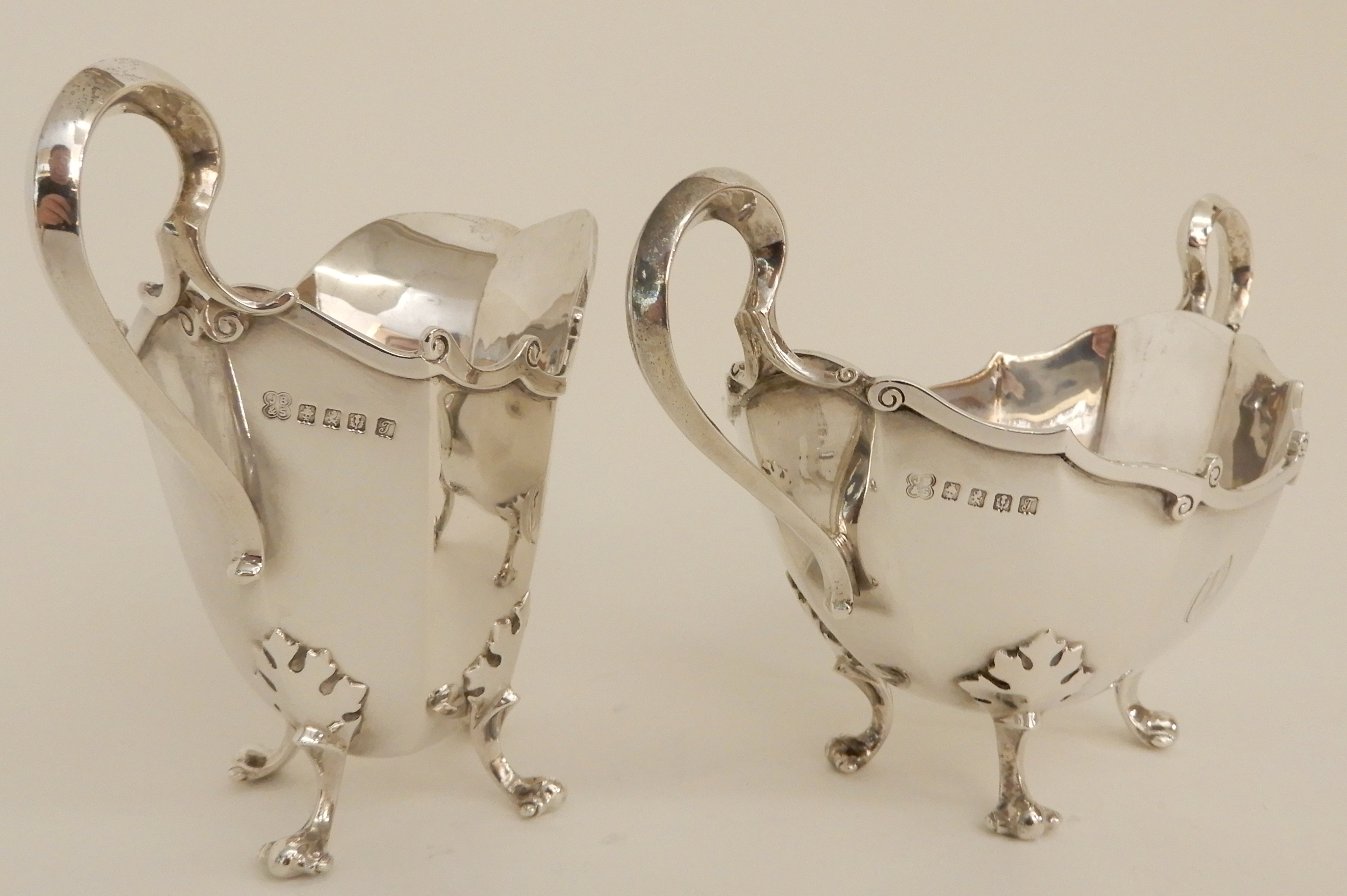 A FOUR PIECE SILVER TEA SERVICE by James Ballantyne & Son, Glasgow 1916, of faceted oval form with - Image 5 of 14