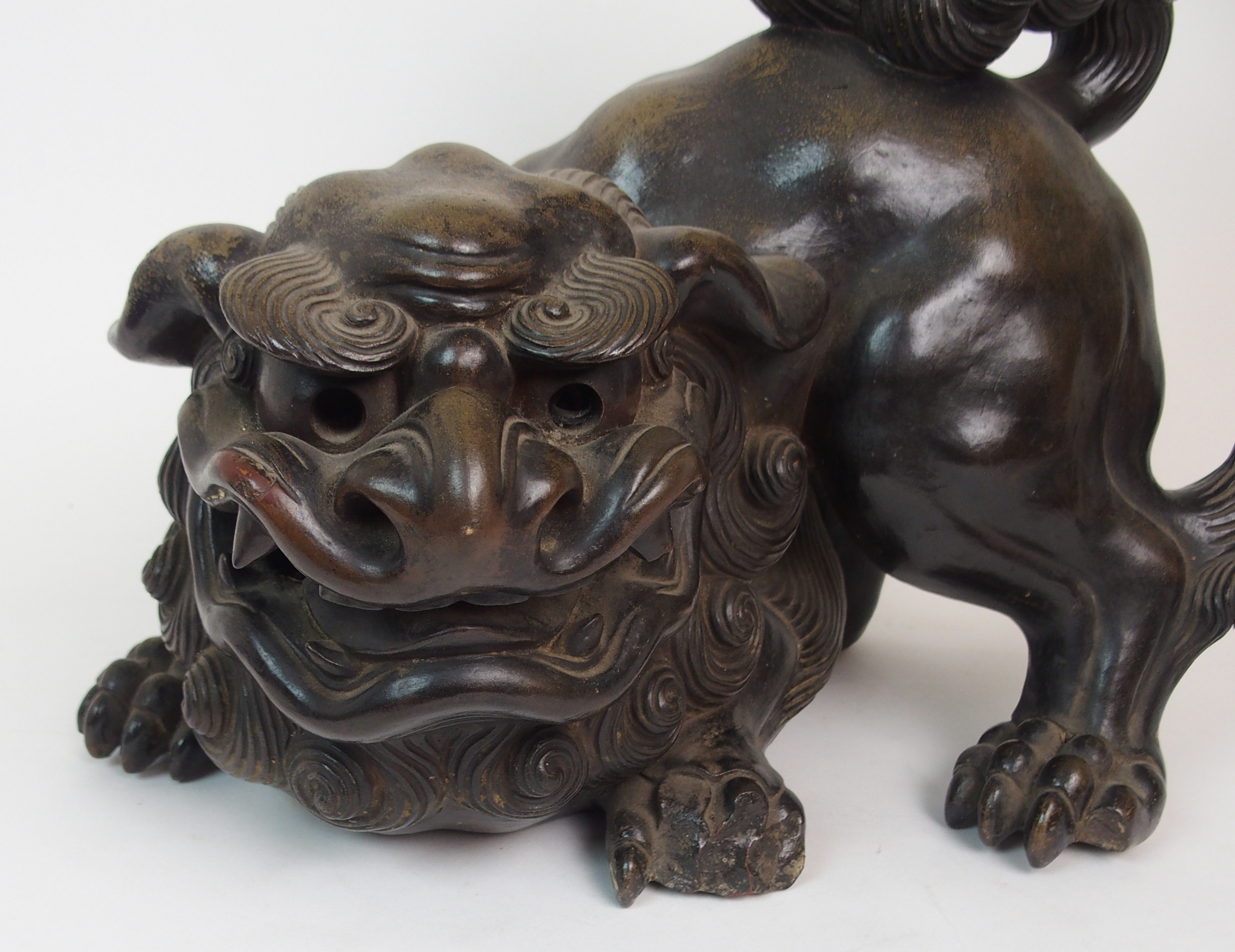 A LARGE CHINESE PAINTED TERRACOTTA BUDDHISTIC LION modelled in aggressive stance with mouth roaring, - Image 3 of 9