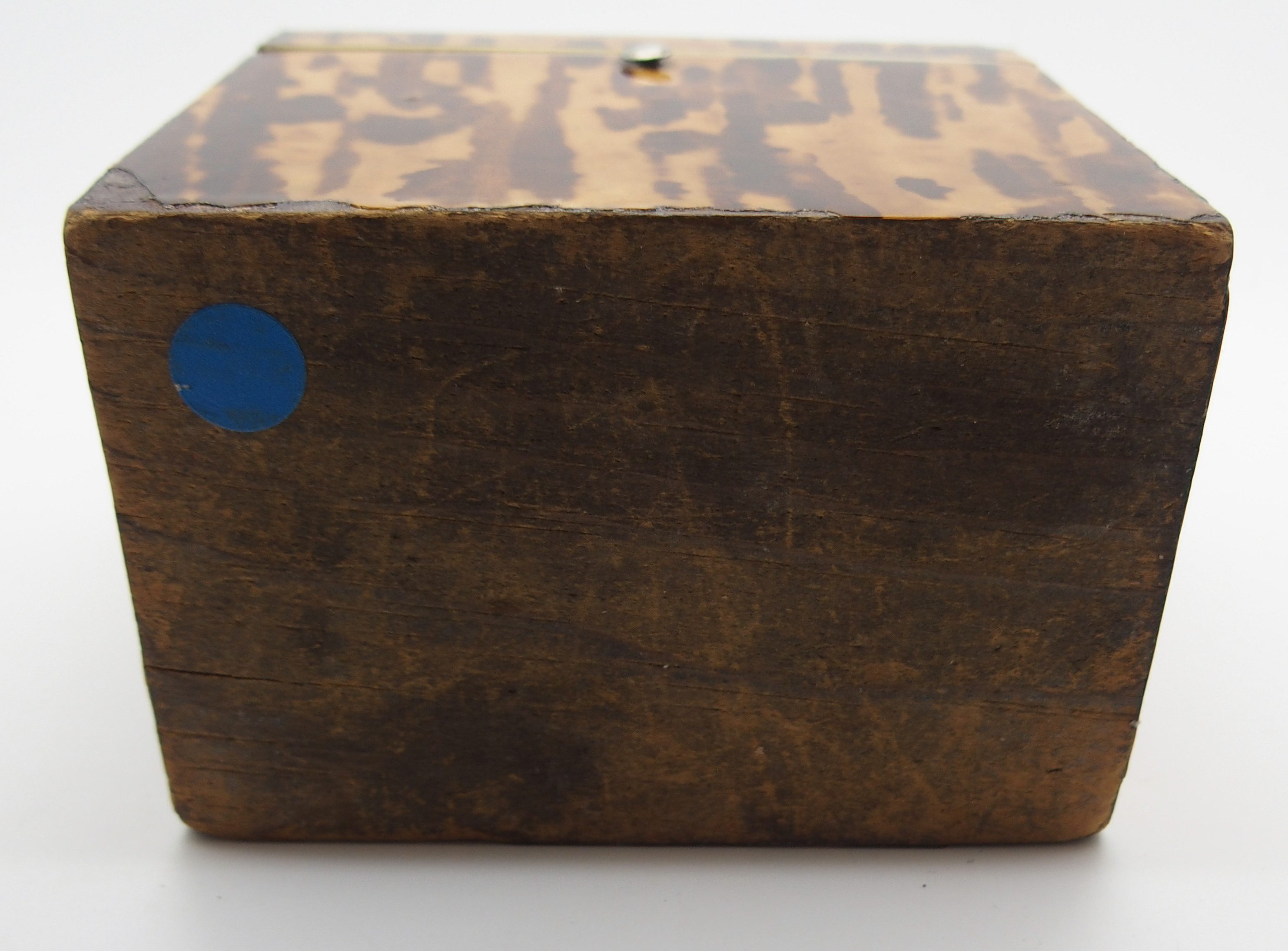 A REGENCY TORTOISESHELL TEA CADDY of rectangular form, with hinged lid with single lidded - Image 11 of 11