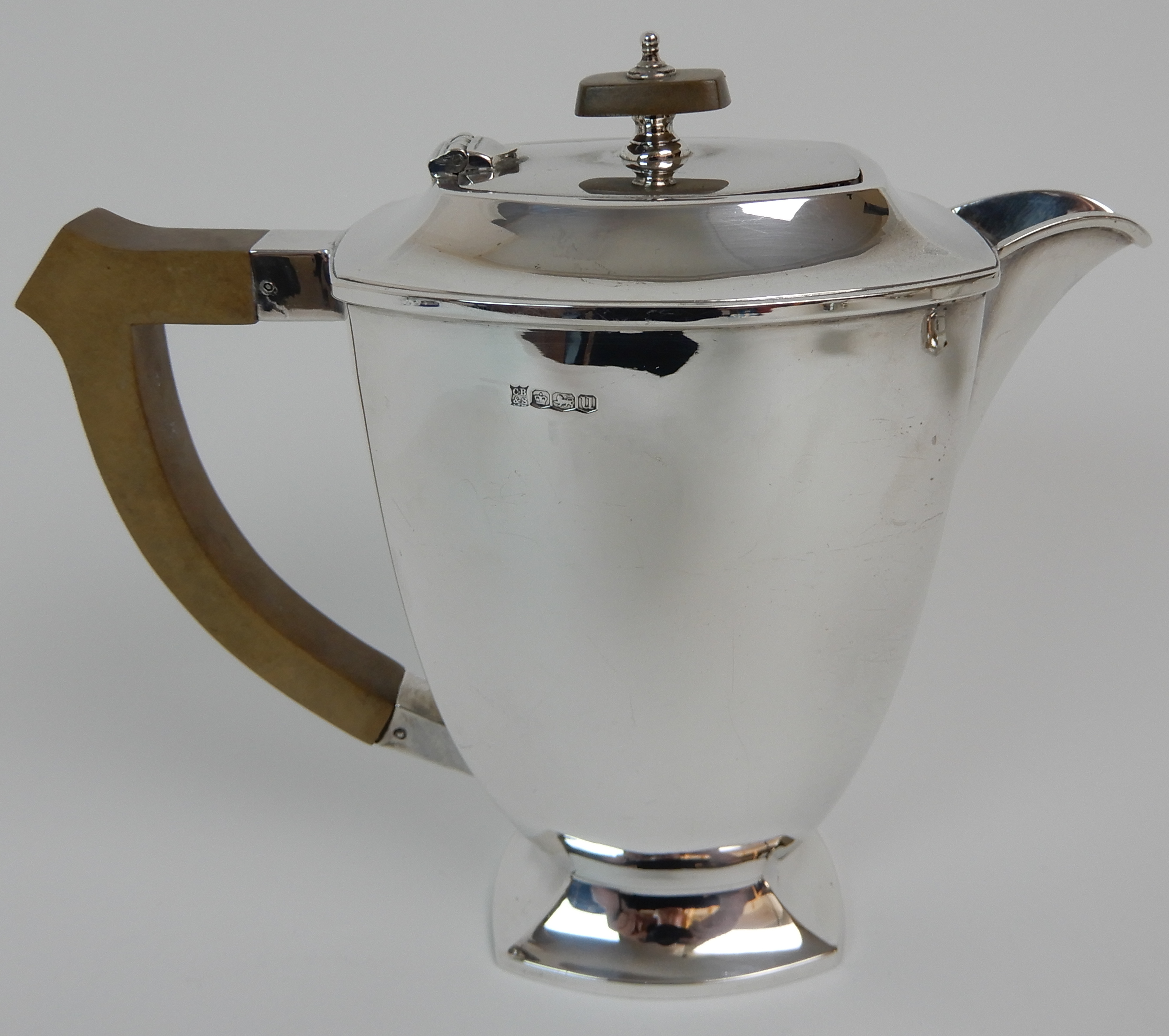 A FOUR PIECE SILVER TEA SERVICE by Cooper Brothers & Sons Limited, Sheffield 1936 and 1937 of - Image 3 of 10