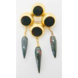 A BRIGHT YELLOW METAL VICTORIAN BLOOD STONE BROOCH dimensions 3.7cm x 7cm, weight 19.3gms