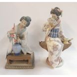 Two Lladro figures of Geishas Condition Report: both in good condition.