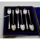 A cased set of six silver coffee spoons, Sheffield 1899 Condition Report: Available upon request
