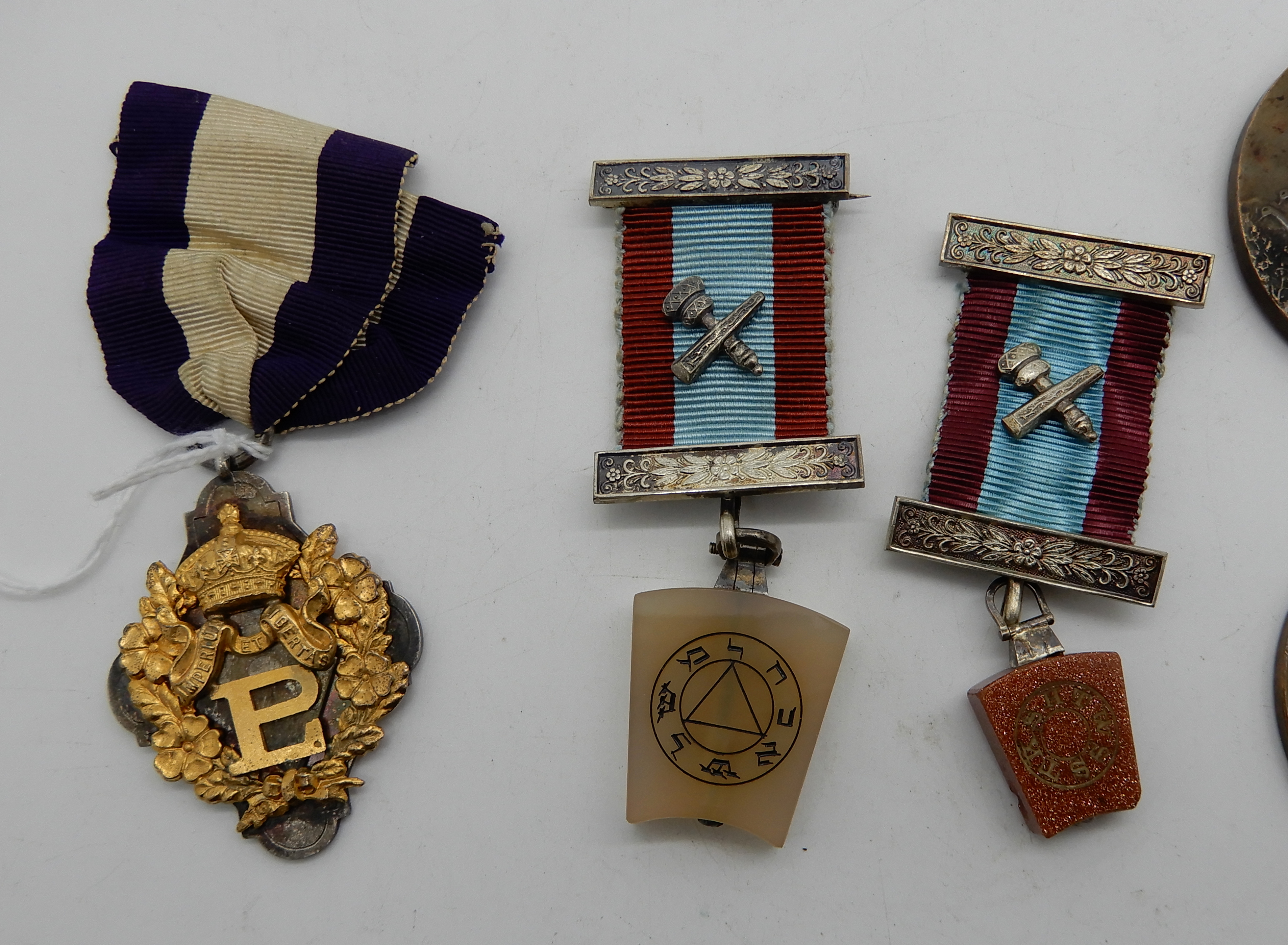 A lot comprising a Primrose League medal, two bronze medallions, a quantity of Masonic items etc - Image 2 of 5