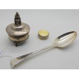 A lot comprising a silver jewellery box with figural finial, Birmingham 1921, a silver tablespoon,